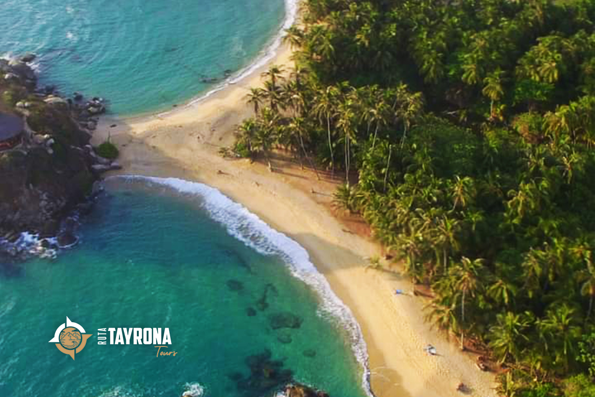 Rserva aquí el tour a Playa Cristal - Parque Tayrona